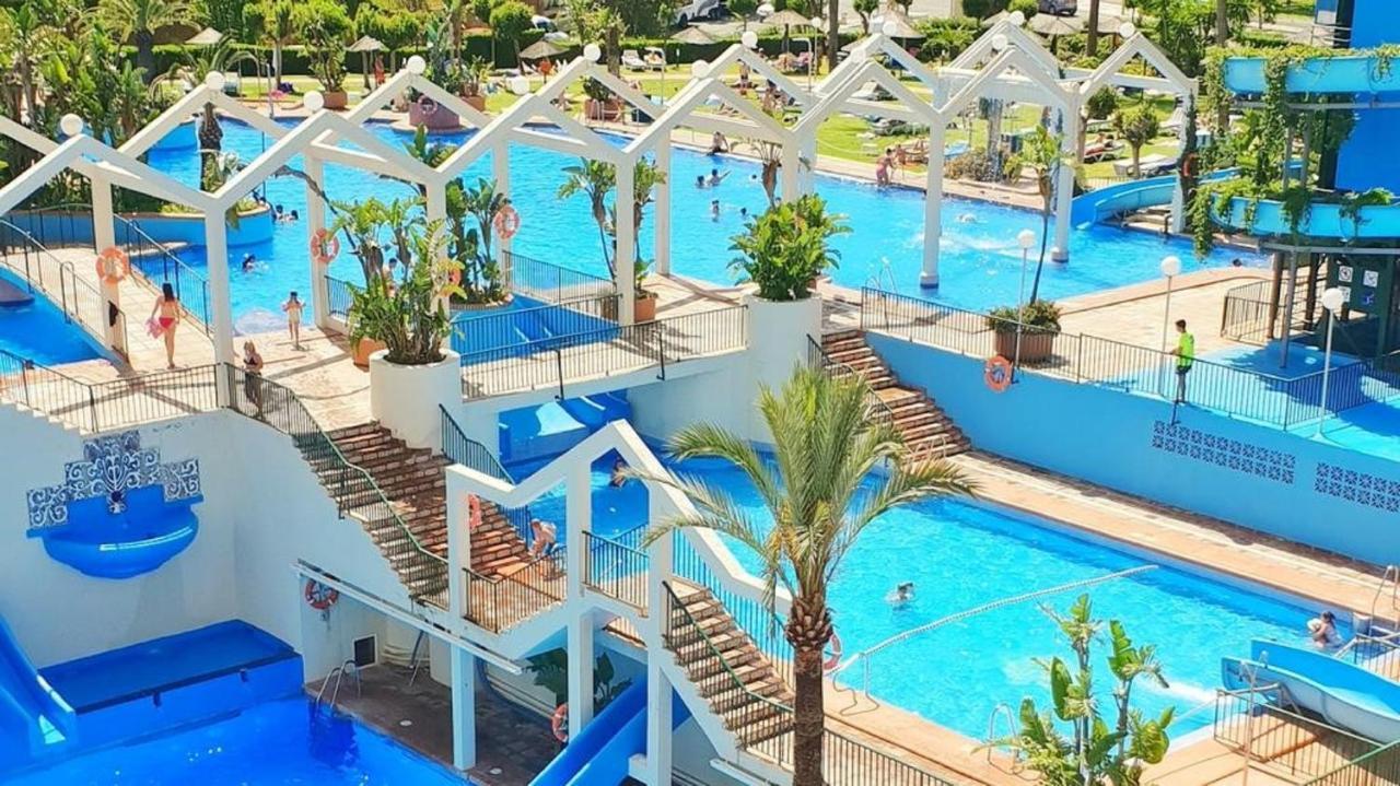 "Vive Benal Beach" Estudio 2501, Vistas Al Mar Y Parque Acuatico Бенальмадена Екстер'єр фото
