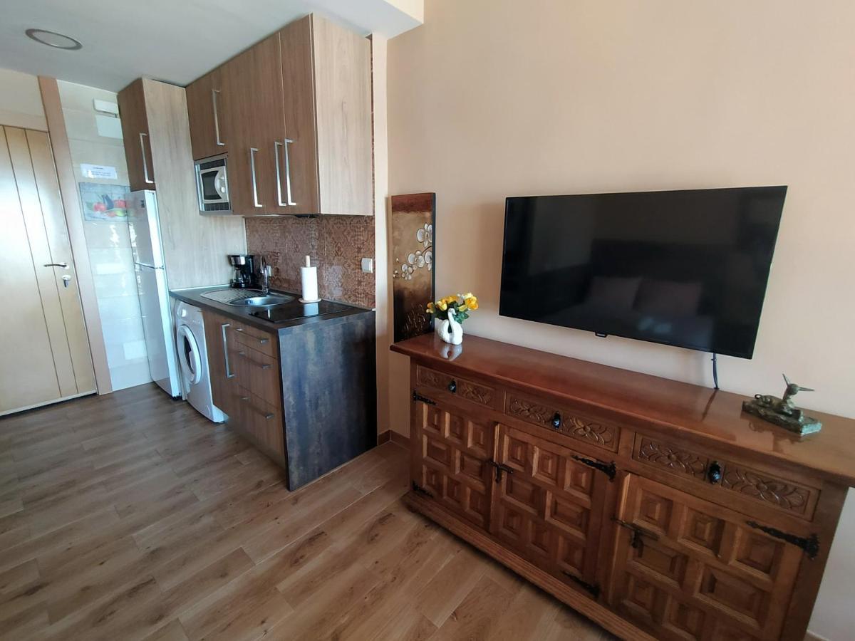 "Vive Benal Beach" Estudio 2501, Vistas Al Mar Y Parque Acuatico Бенальмадена Екстер'єр фото