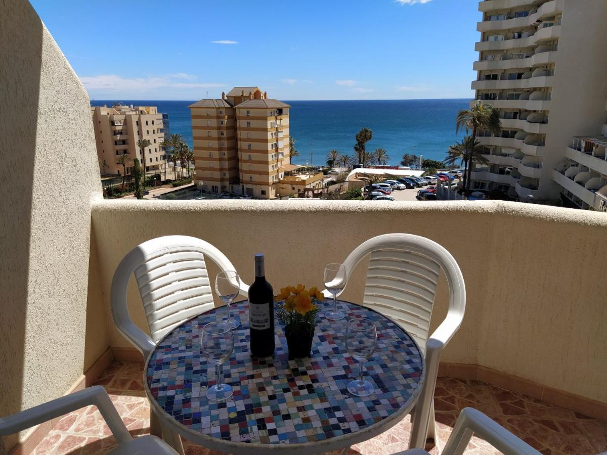 "Vive Benal Beach" Estudio 2501, Vistas Al Mar Y Parque Acuatico Бенальмадена Екстер'єр фото